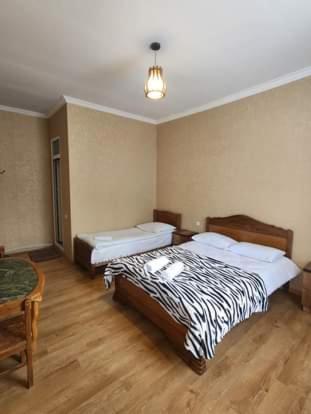Moon Night Hotel Kazbegi Exterior photo